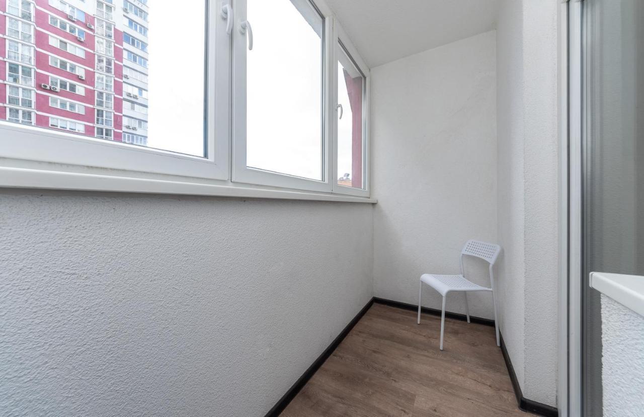 Flatrent Drahomanova 2A Apartment เคียฟ ภายนอก รูปภาพ