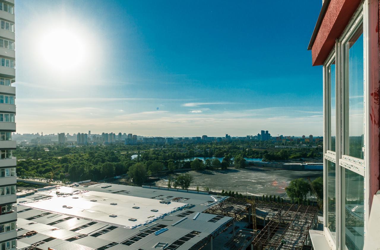 Flatrent Drahomanova 2A Apartment เคียฟ ภายนอก รูปภาพ