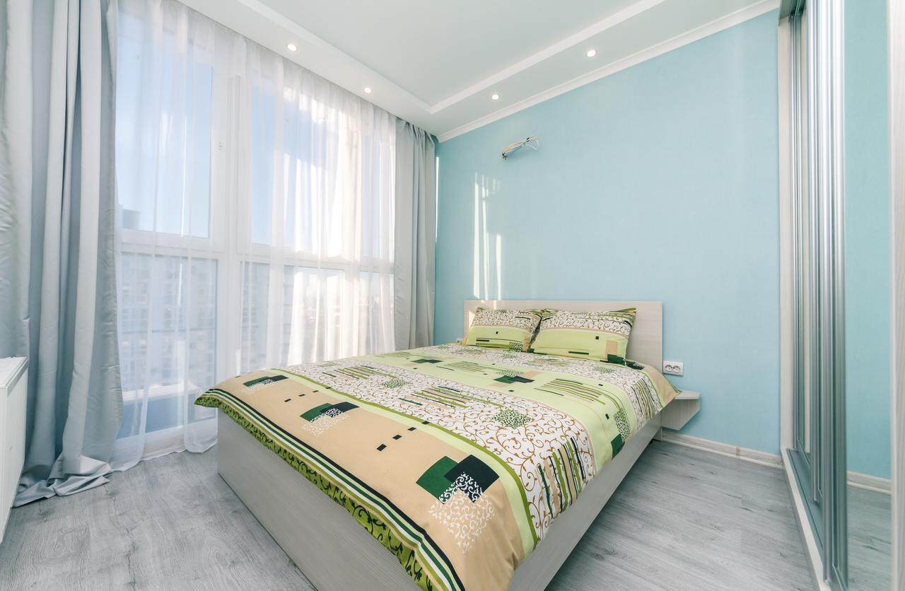 Flatrent Drahomanova 2A Apartment เคียฟ ภายนอก รูปภาพ