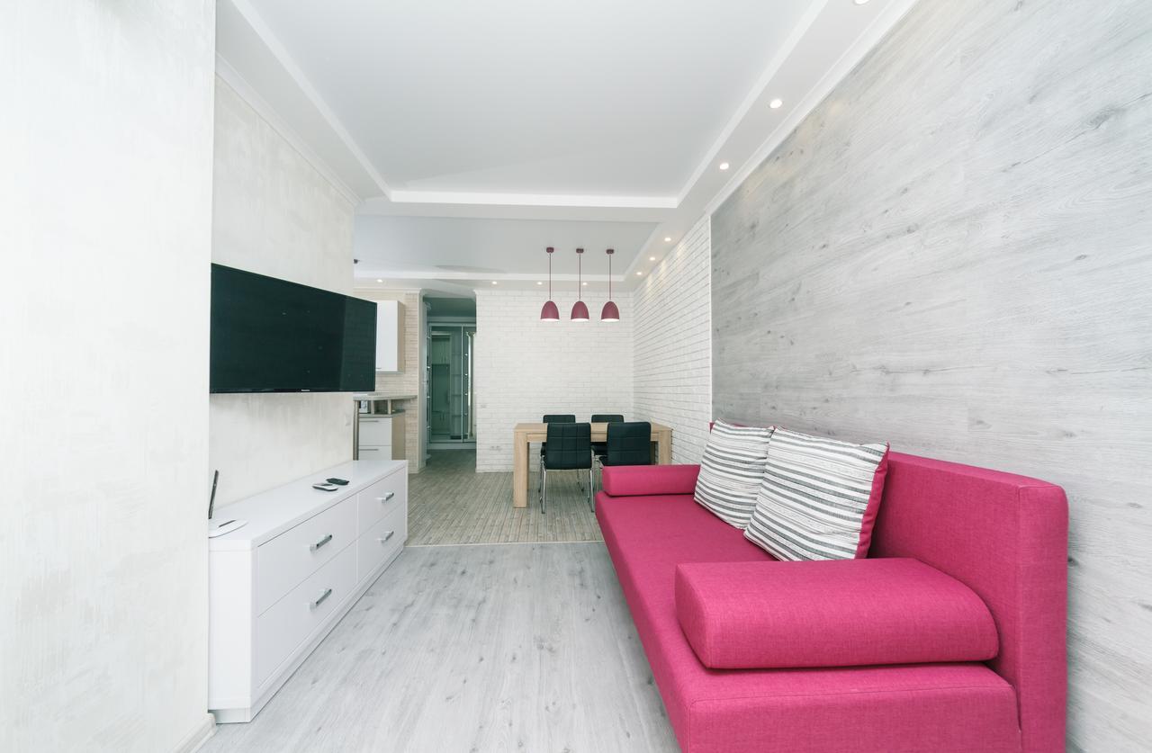 Flatrent Drahomanova 2A Apartment เคียฟ ภายนอก รูปภาพ