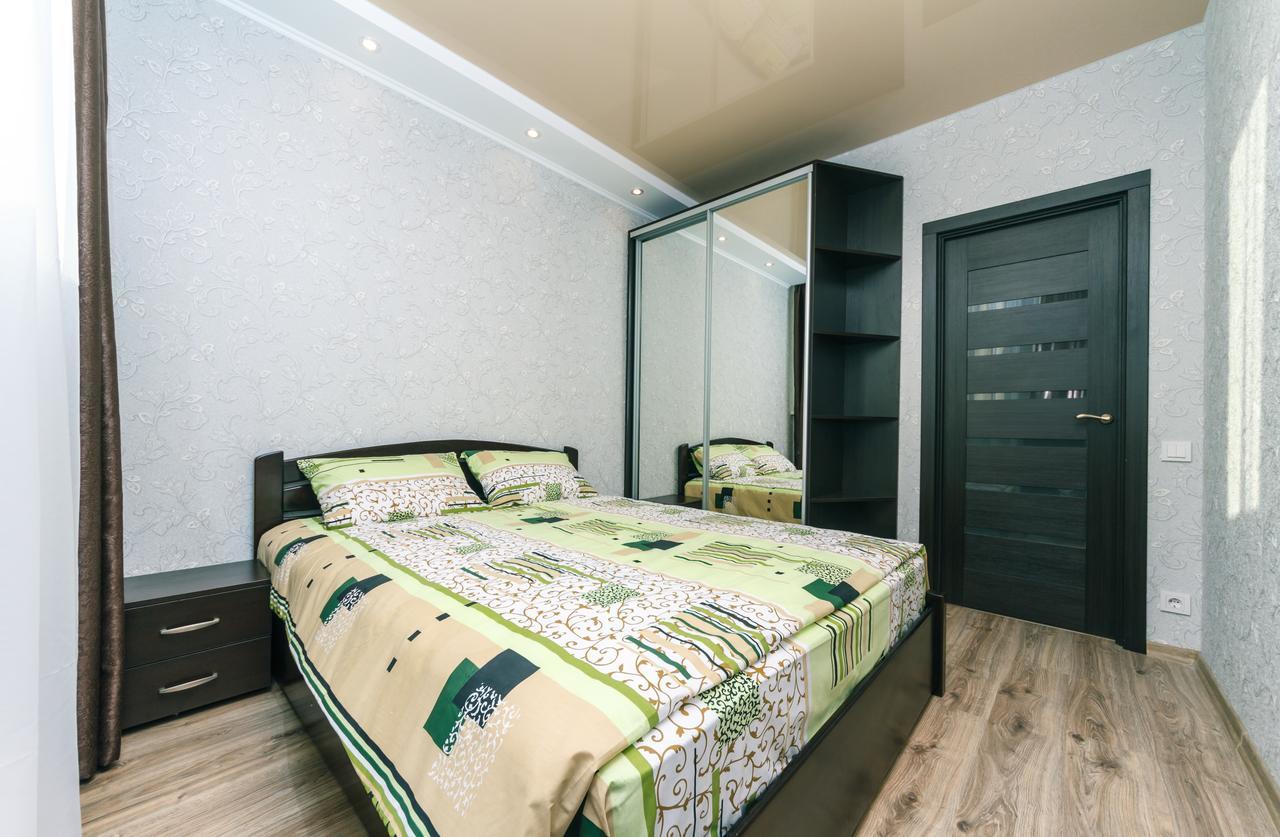 Flatrent Drahomanova 2A Apartment เคียฟ ภายนอก รูปภาพ