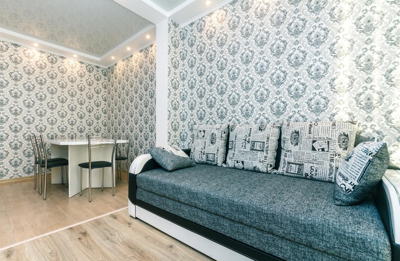 Flatrent Drahomanova 2A Apartment เคียฟ ภายนอก รูปภาพ