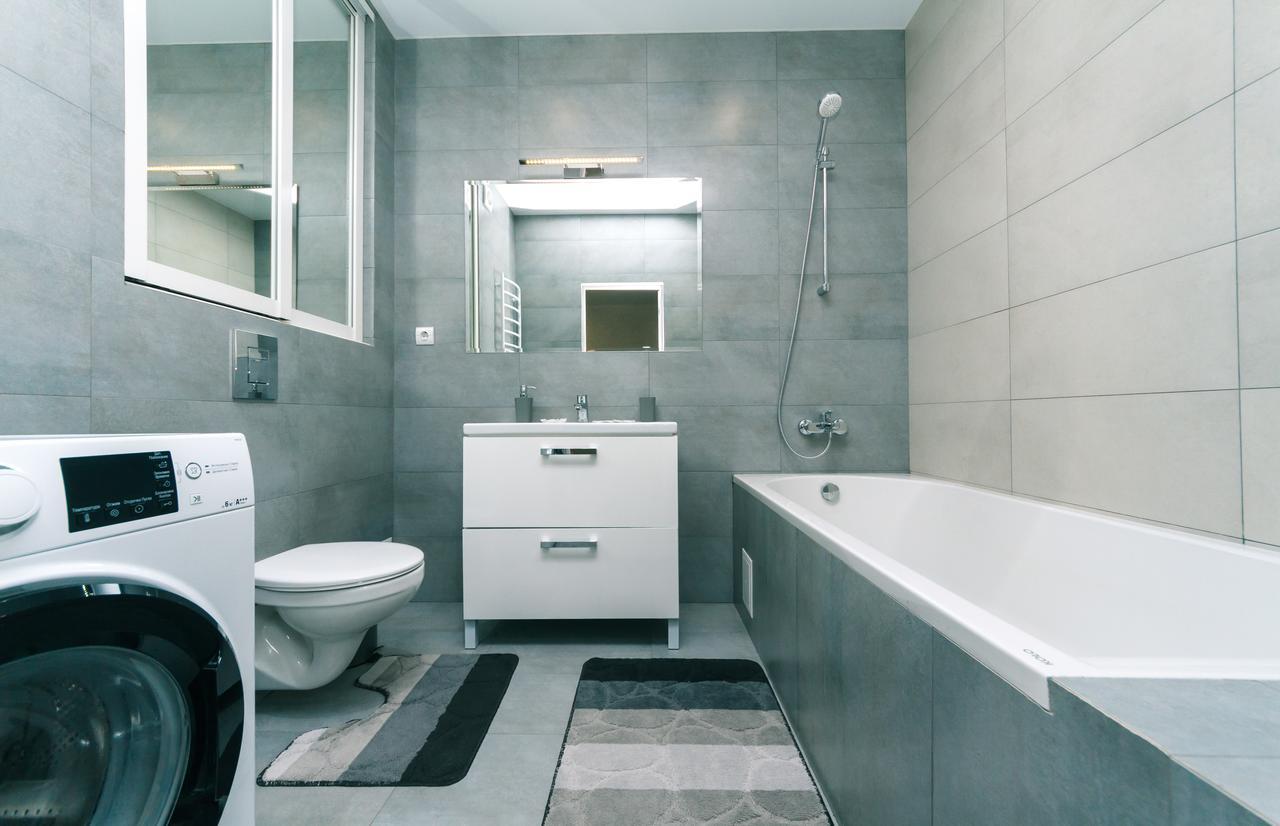 Flatrent Drahomanova 2A Apartment เคียฟ ภายนอก รูปภาพ