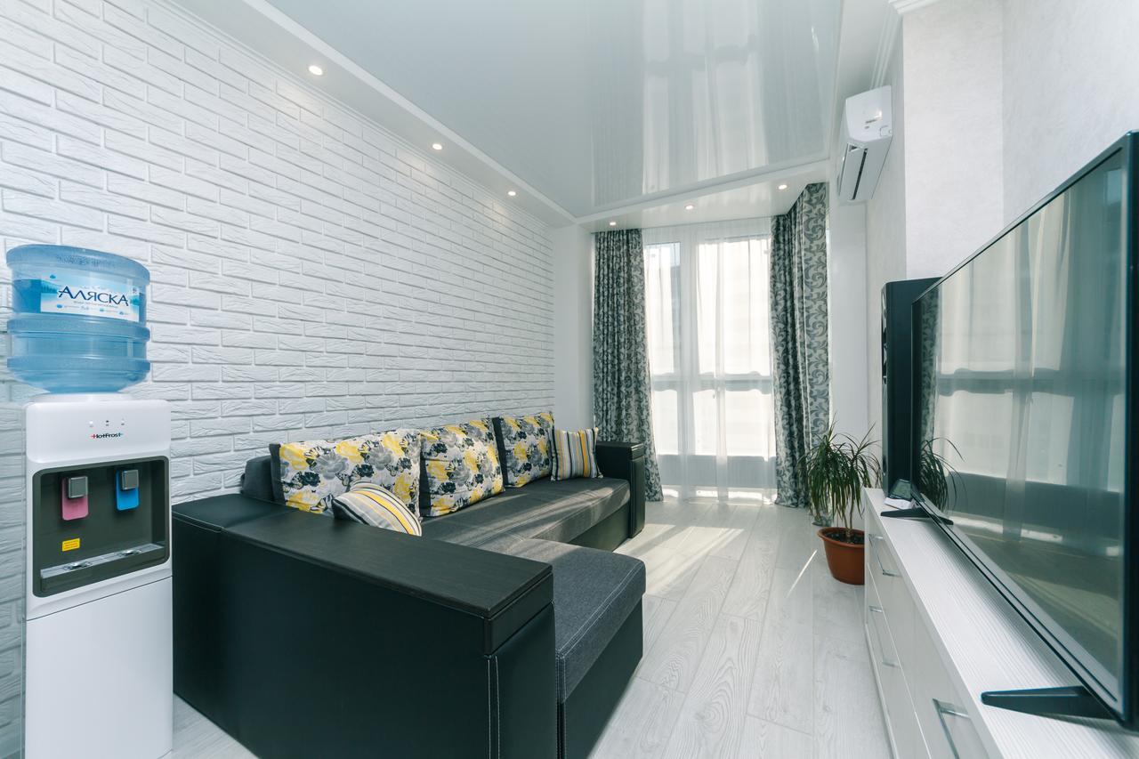 Flatrent Drahomanova 2A Apartment เคียฟ ภายนอก รูปภาพ